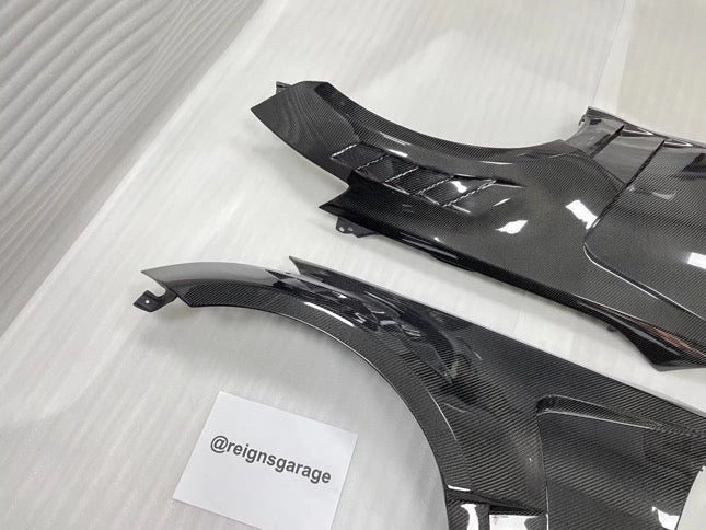 350z V2 Carbon Fenders