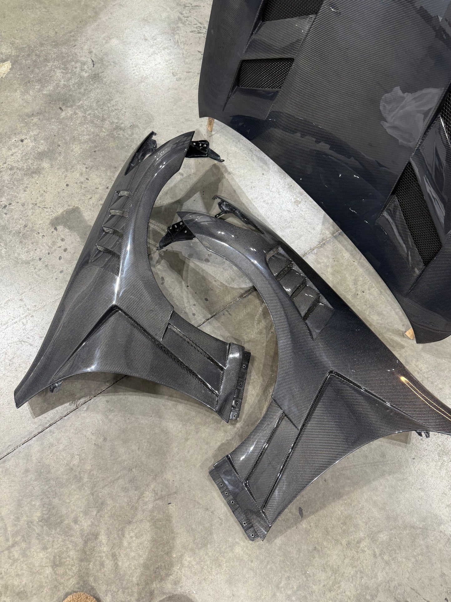 G37 Carbon Fenders